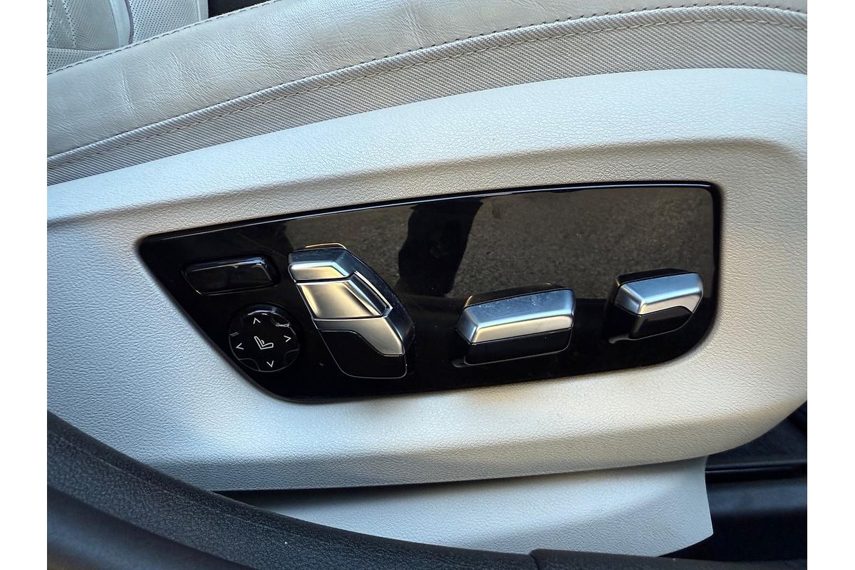 2016 BMW 5 Series 530i M Sport G30