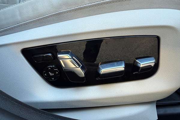 2016 BMW 5 Series 530i M Sport G30