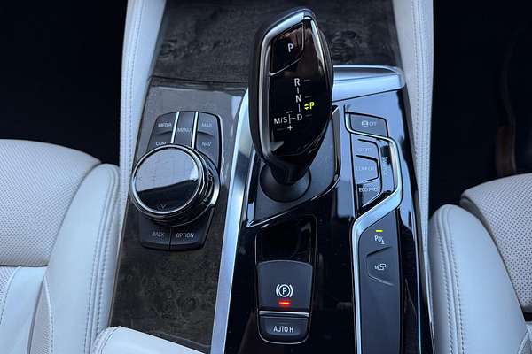 2016 BMW 5 Series 530i M Sport G30