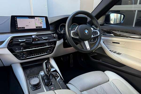 2016 BMW 5 Series 530i M Sport G30