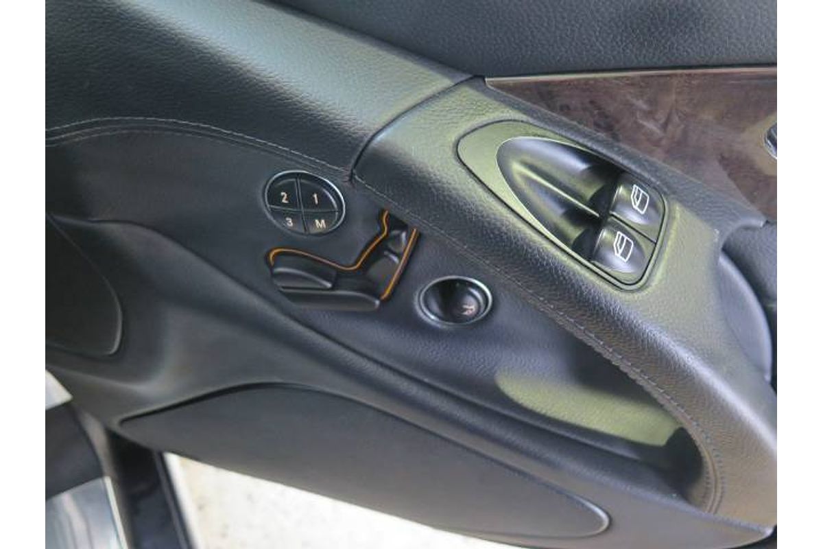 2006 Mercedes-Benz SL350