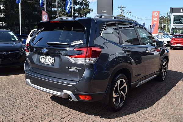 2024 Subaru Forester Hybrid S S5