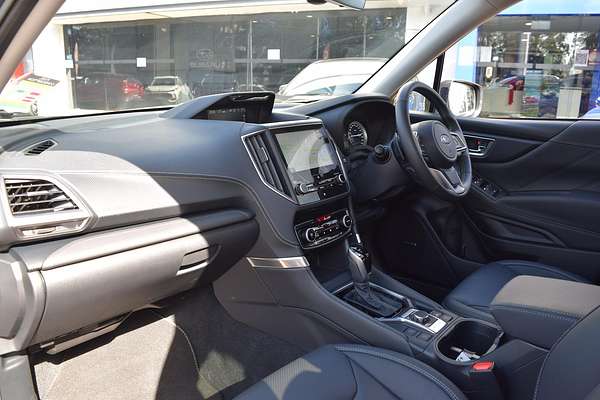 2024 Subaru Forester Hybrid S S5