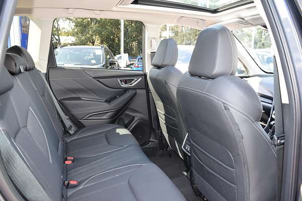 2024 Subaru Forester Hybrid S S5