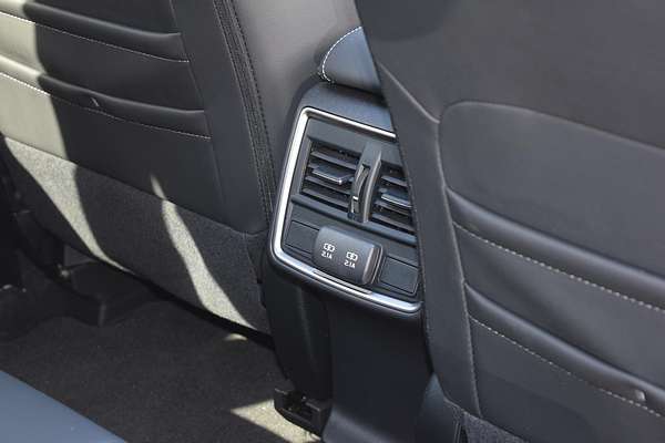 2024 Subaru Forester Hybrid S S5