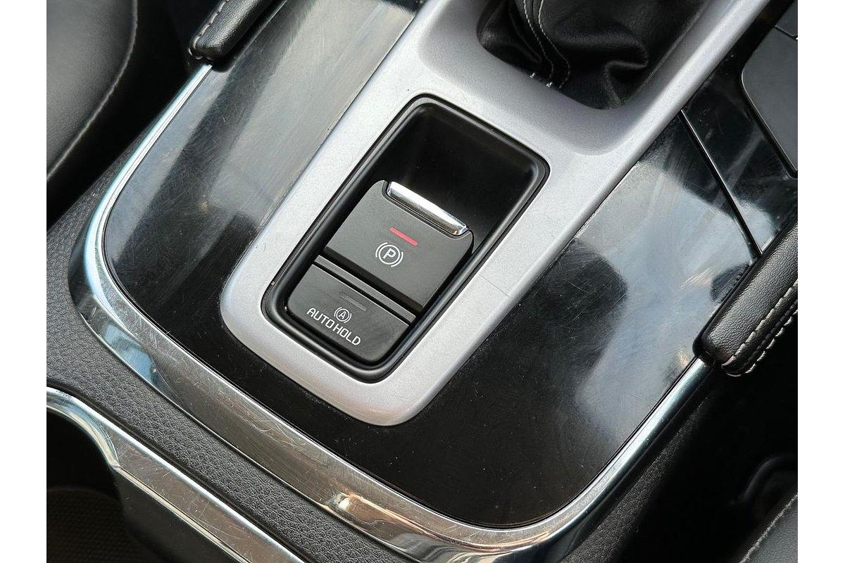 2023 Isuzu MU-X LS-T