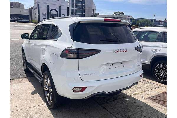 2023 Isuzu MU-X LS-T