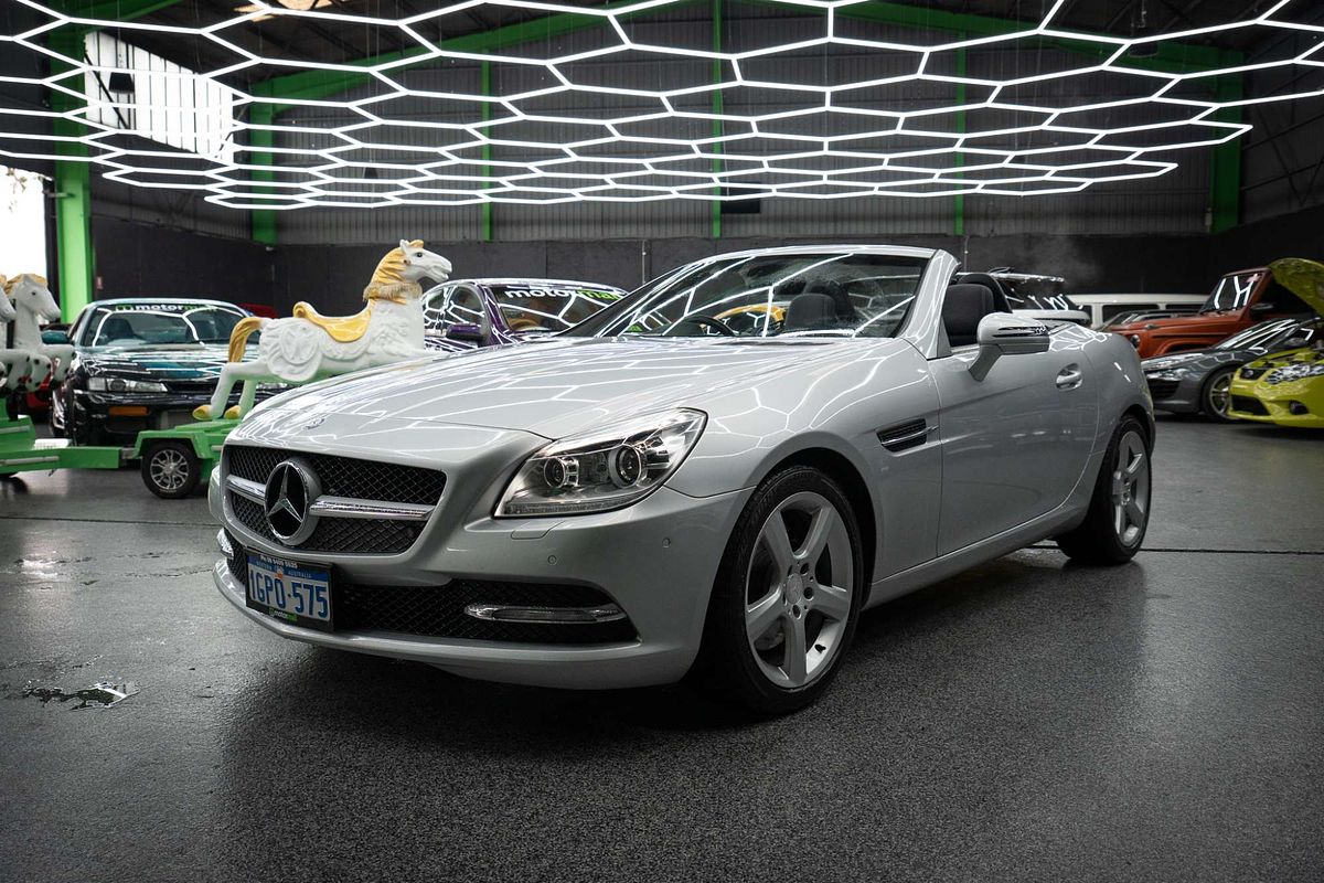 2012 Mercedes-Benz SLK-Class SLK250 BlueEFFICIENCY R172