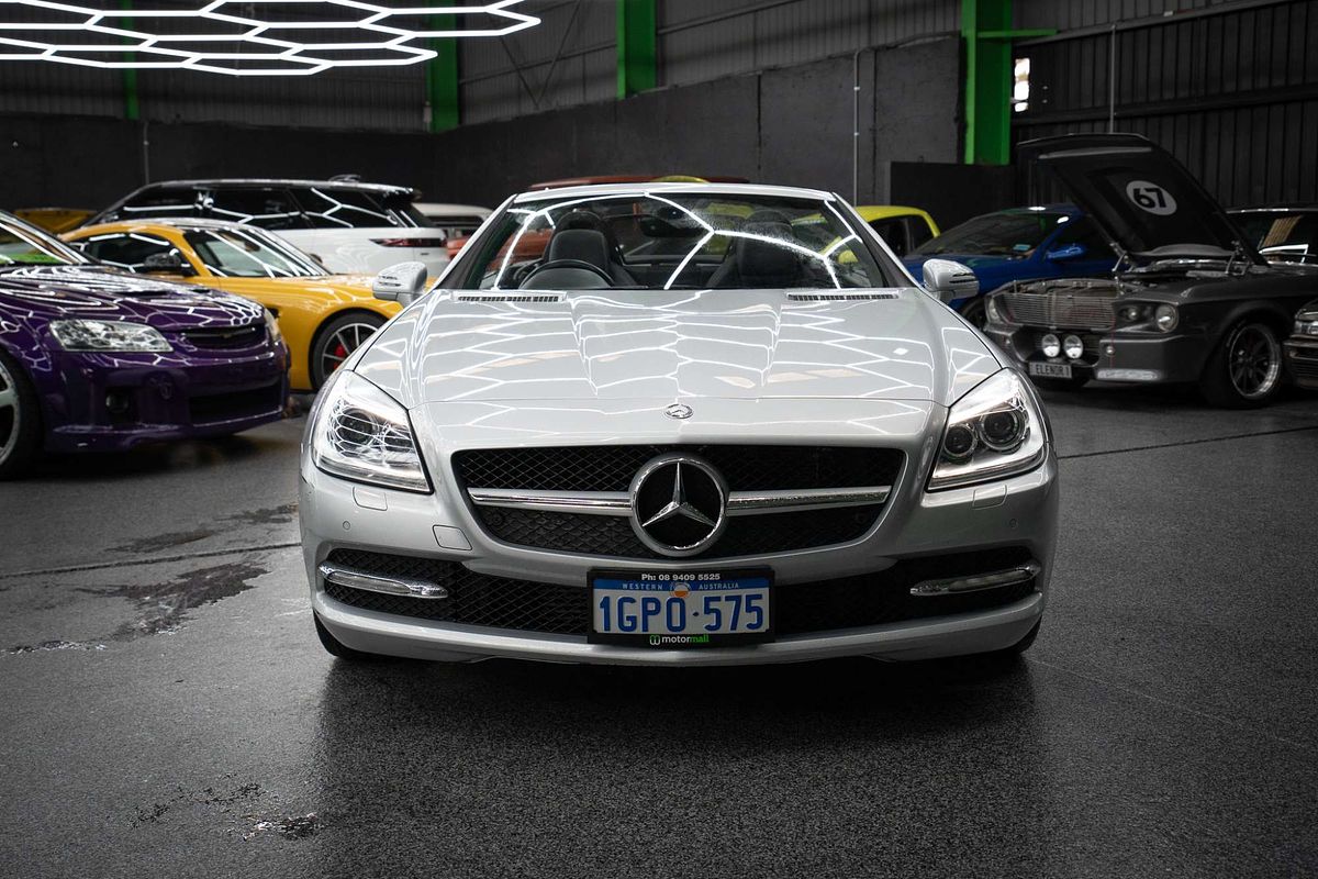 2012 Mercedes-Benz SLK-Class SLK250 BlueEFFICIENCY R172