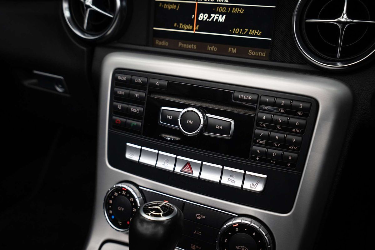 2012 Mercedes-Benz SLK-Class SLK250 BlueEFFICIENCY R172