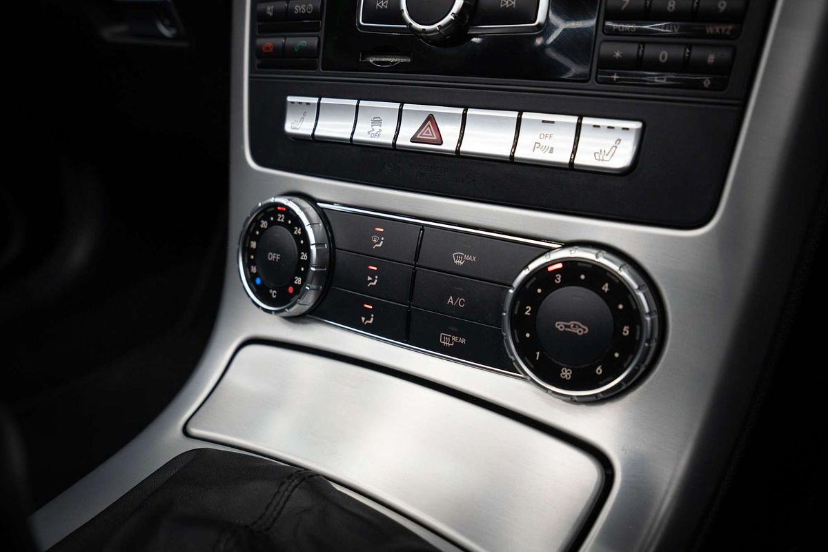 2012 Mercedes-Benz SLK-Class SLK250 BlueEFFICIENCY R172