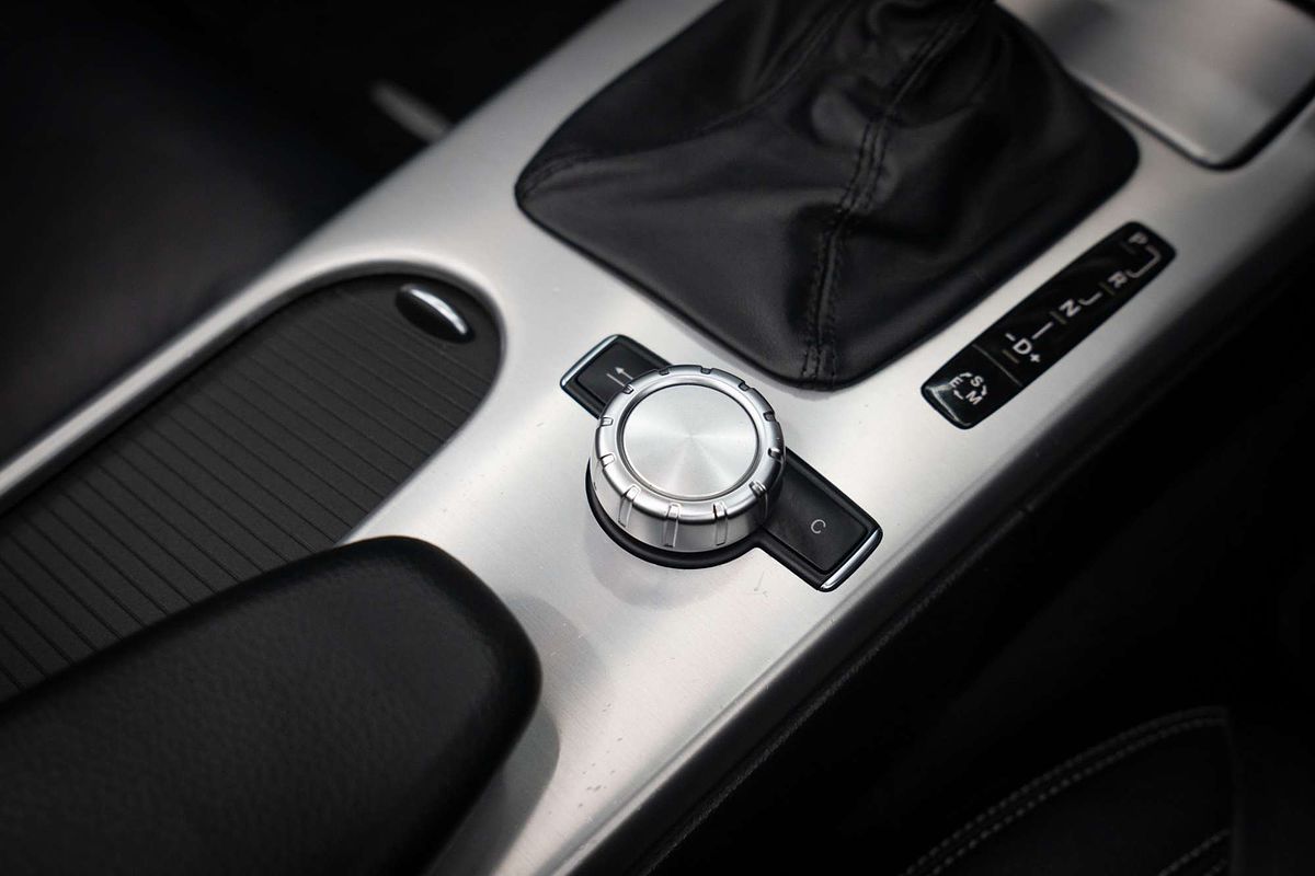 2012 Mercedes-Benz SLK-Class SLK250 BlueEFFICIENCY R172