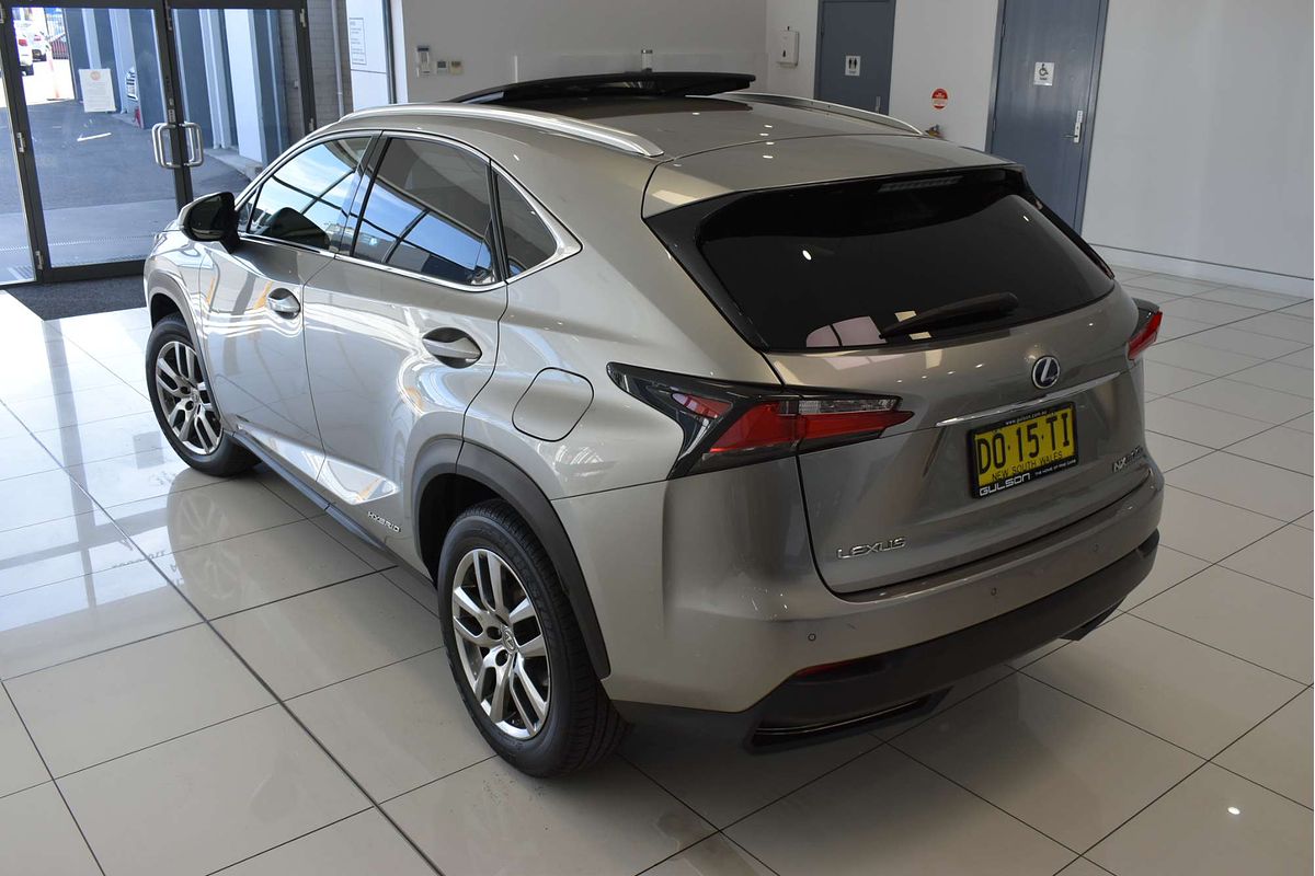 2015 Lexus NX NX300h Luxury AYZ15R