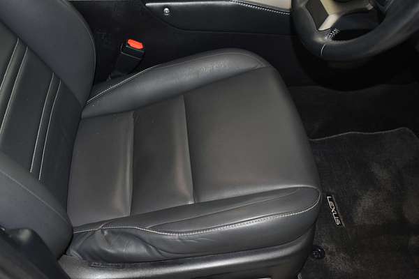 2015 Lexus NX NX300h Luxury AYZ15R