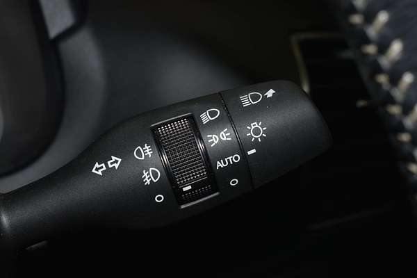 2015 Lexus NX NX300h Luxury AYZ15R