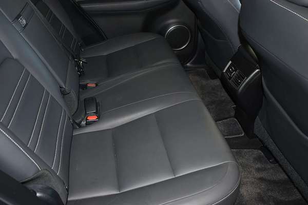 2015 Lexus NX NX300h Luxury AYZ15R