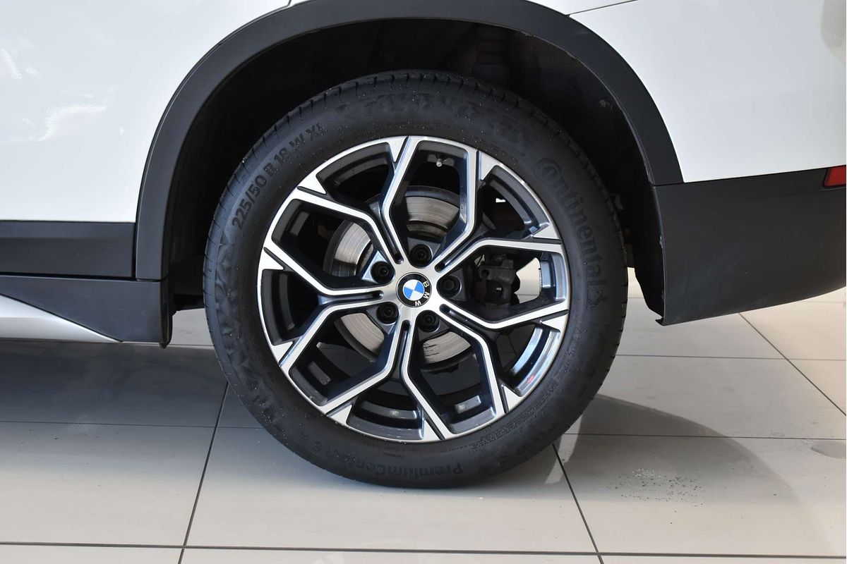 2019 BMW X1 sDrive18i F48