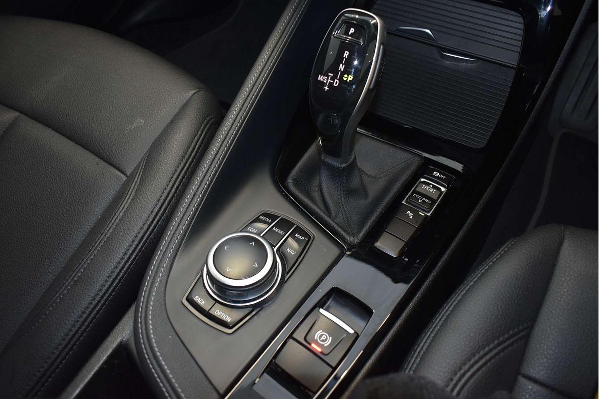 2019 BMW X1 sDrive18i F48