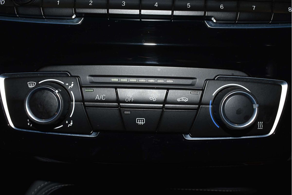 2019 BMW X1 sDrive18i F48