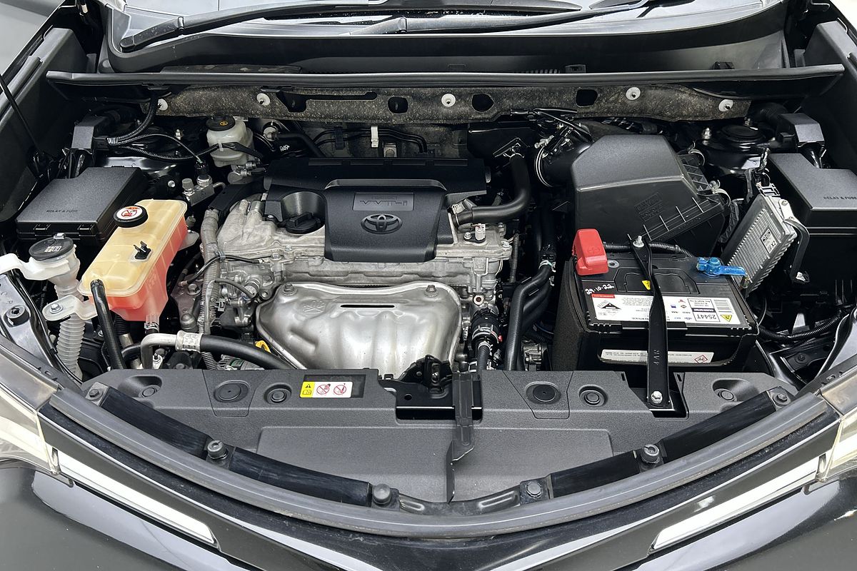 2018 Toyota RAV4 Cruiser ASA44R