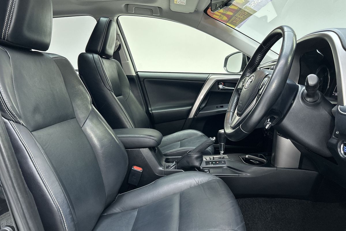 2018 Toyota RAV4 Cruiser ASA44R
