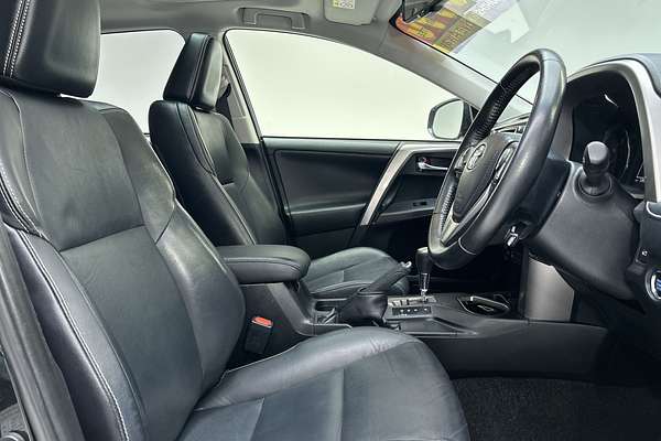 2018 Toyota RAV4 Cruiser ASA44R