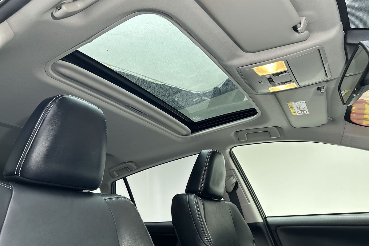 2018 Toyota RAV4 Cruiser ASA44R
