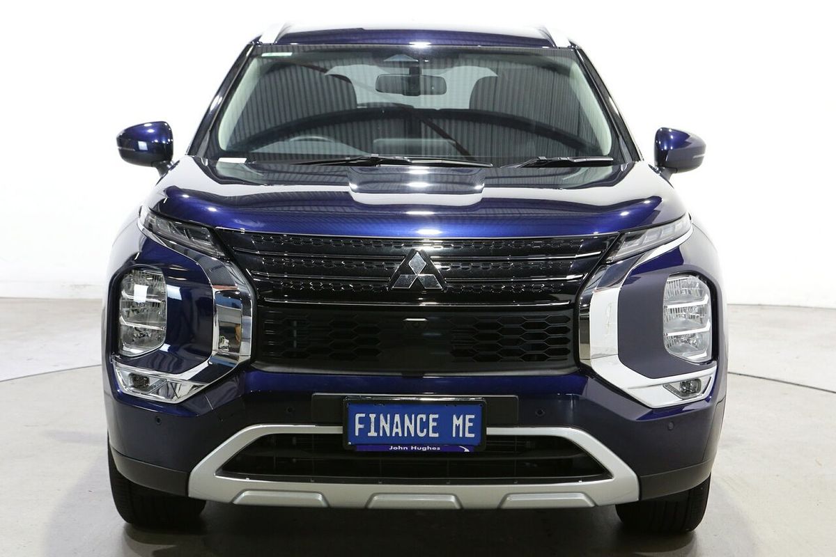 2024 Mitsubishi Outlander LS ZM