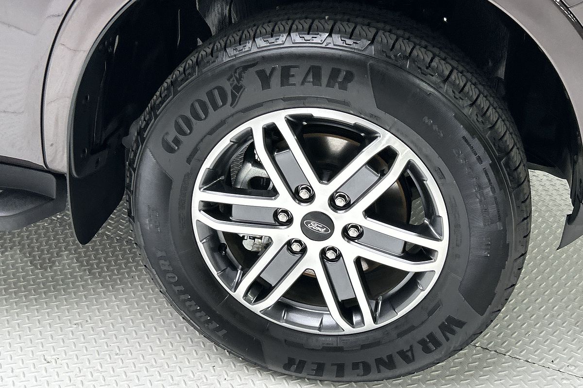 2025 Ford Everest Trend 2.0L