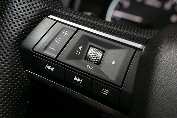 2024 Mitsubishi Outlander LS ZM