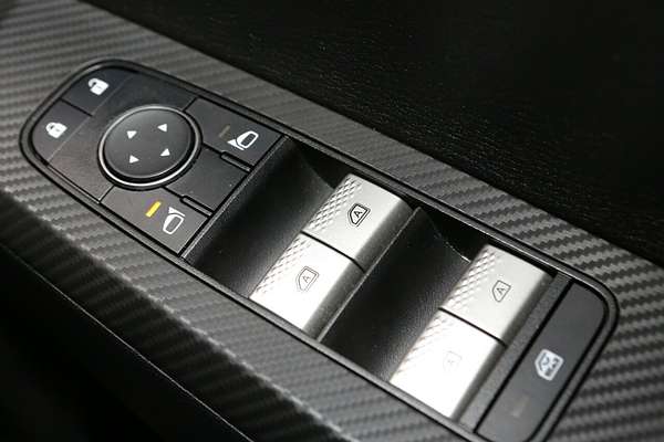 2023 Mitsubishi Outlander ES ZM