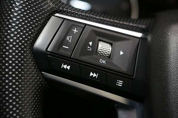 2023 Mitsubishi Outlander ES ZM