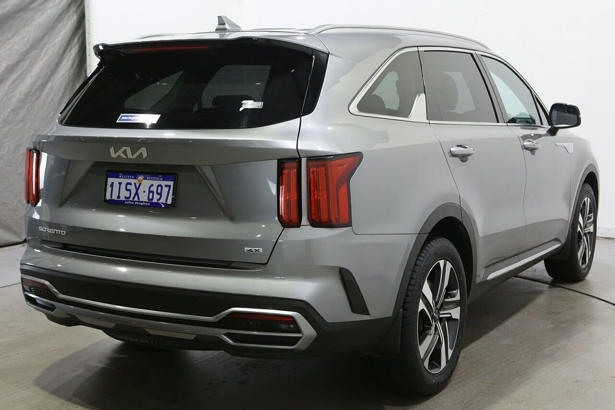 2023 Kia Sorento Sport+ MQ4