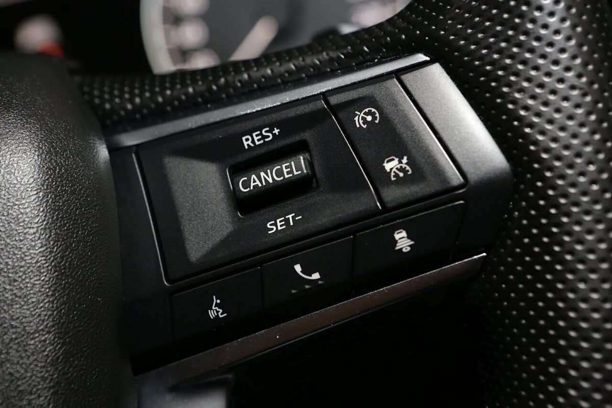2024 Mitsubishi Outlander LS ZM