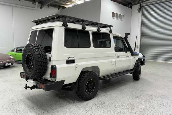 2011 Toyota Landcruiser Workmate Troopcarrier VDJ78R
