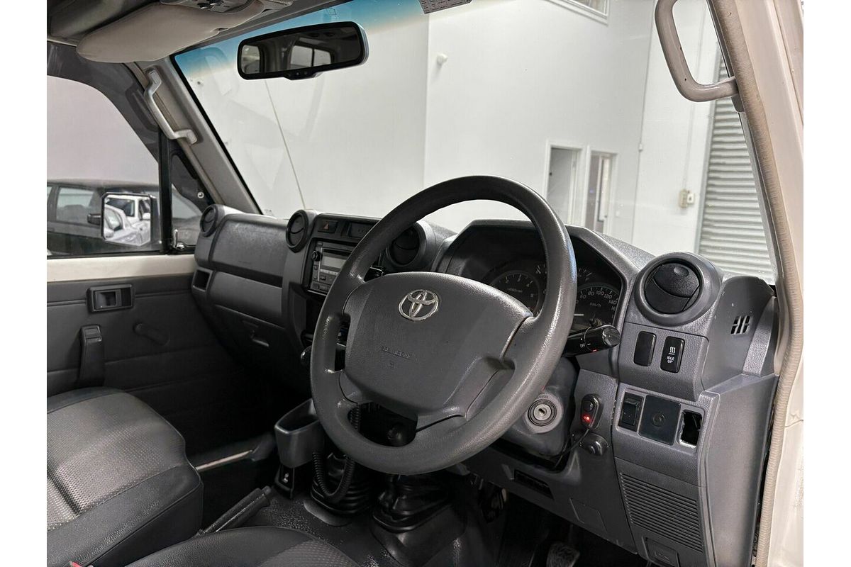 2011 Toyota Landcruiser Workmate Troopcarrier VDJ78R
