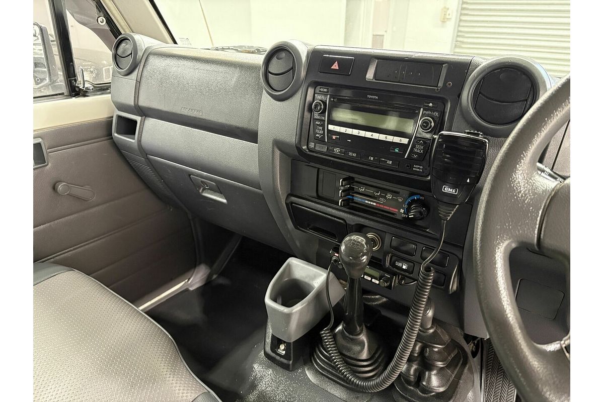 2011 Toyota Landcruiser Workmate Troopcarrier VDJ78R