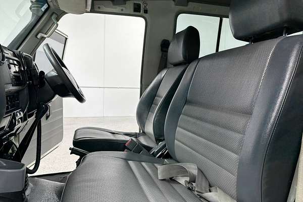 2011 Toyota Landcruiser Workmate Troopcarrier VDJ78R