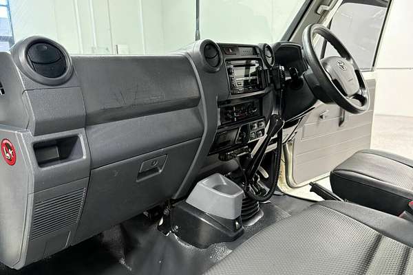2011 Toyota Landcruiser Workmate Troopcarrier VDJ78R