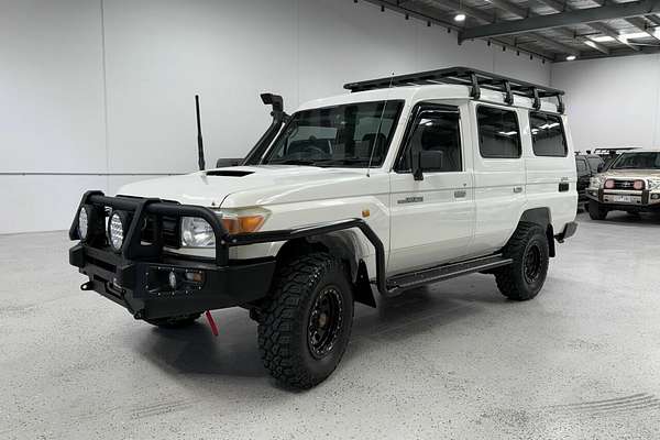 2011 Toyota Landcruiser Workmate Troopcarrier VDJ78R
