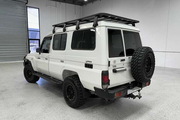 2011 Toyota Landcruiser Workmate Troopcarrier VDJ78R