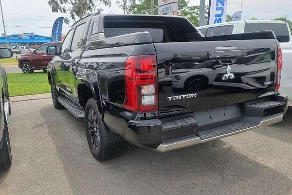2024 Mitsubishi Triton GSR MV 4X4