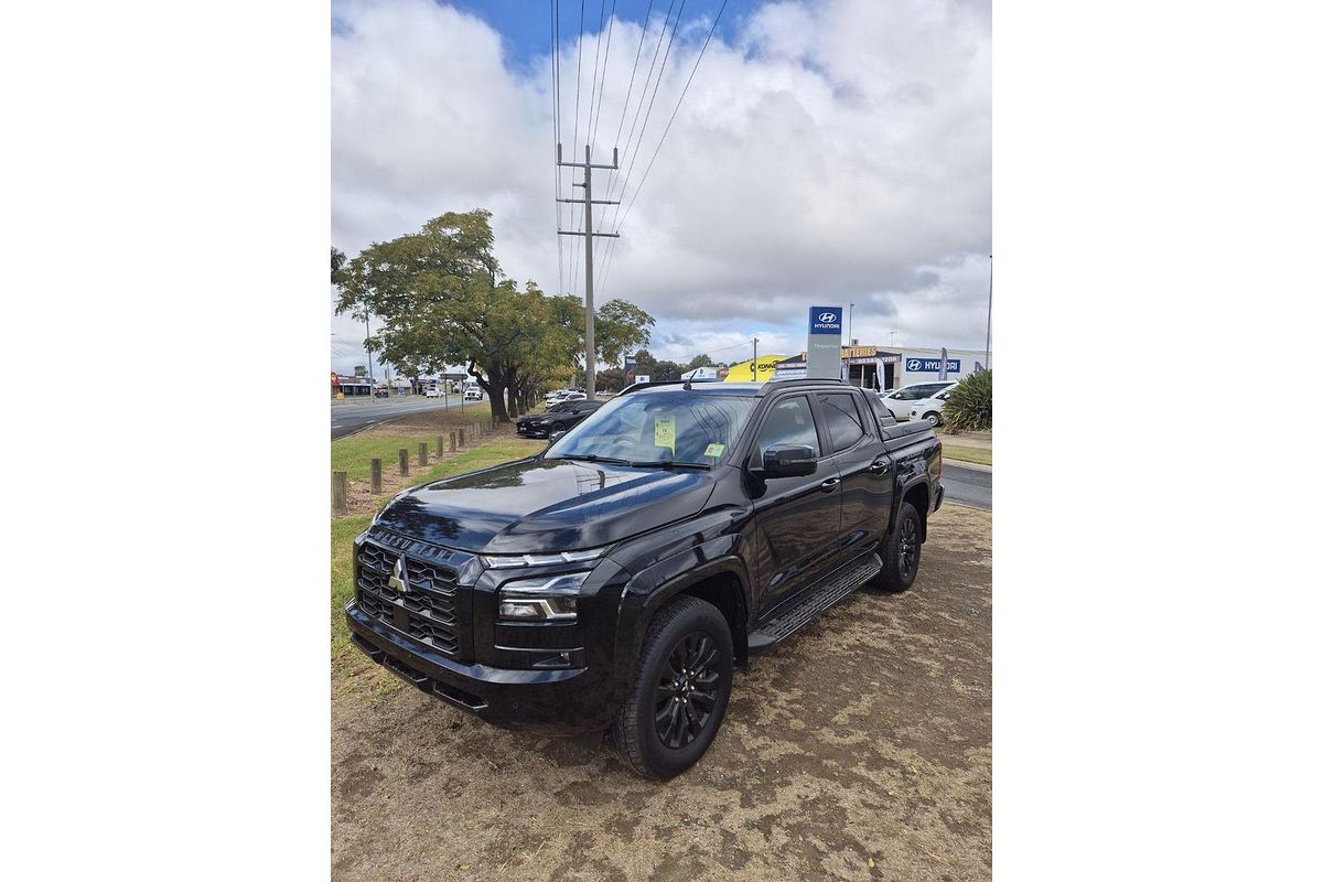 2024 Mitsubishi Triton GSR MV 4X4