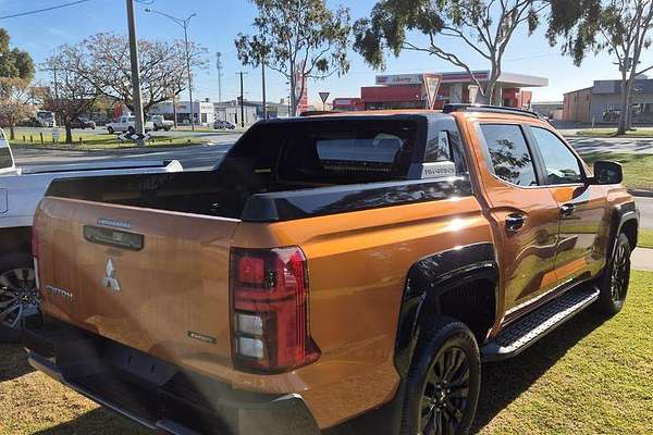 2025 Mitsubishi Triton GSR MV 4X4