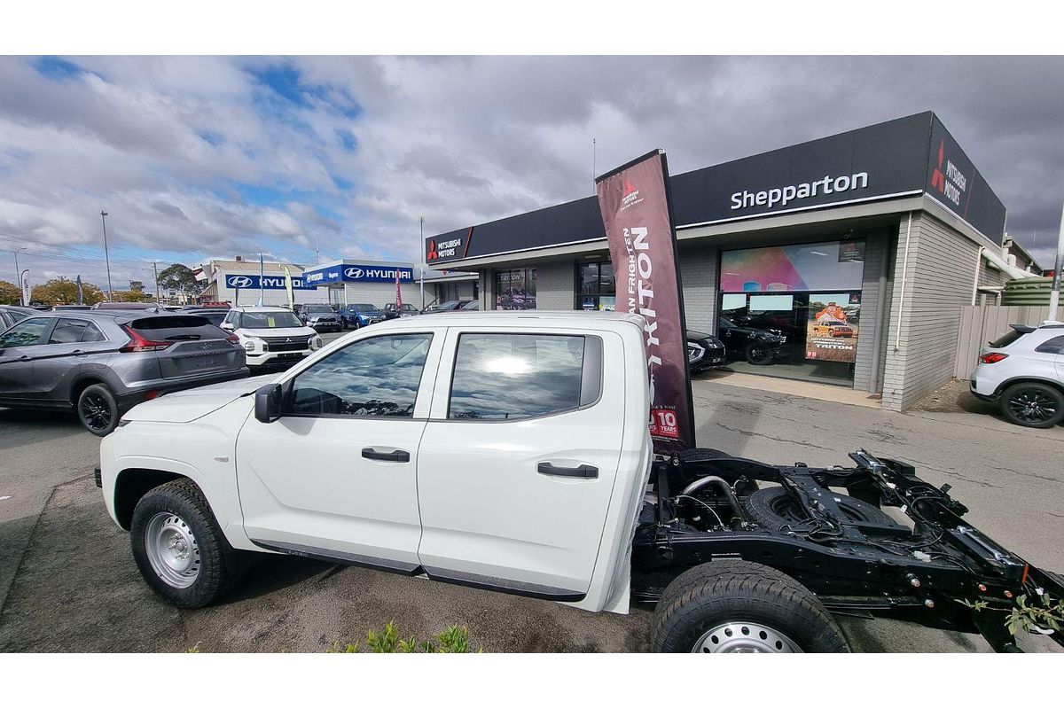 2025 Mitsubishi Triton GLX MV 4X4
