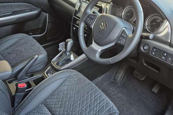 2023 Suzuki Vitara Turbo LY Series II