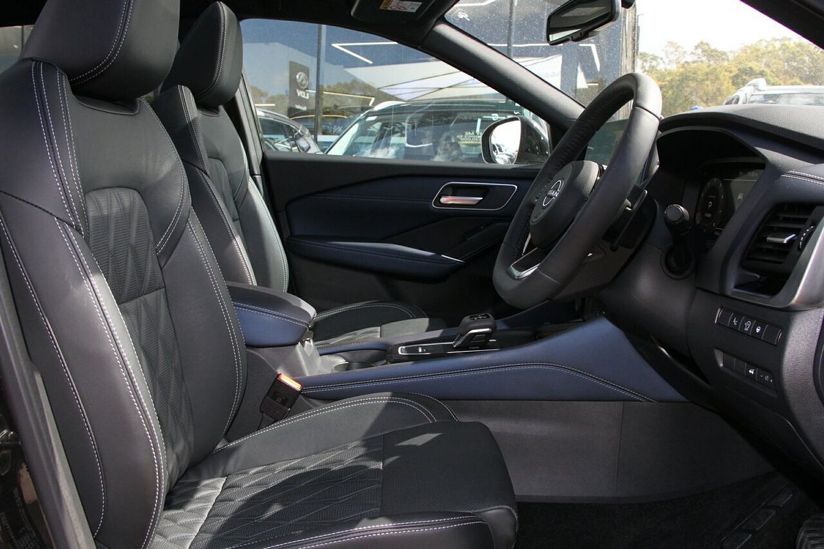 2024 Nissan QASHQAI Ti J12