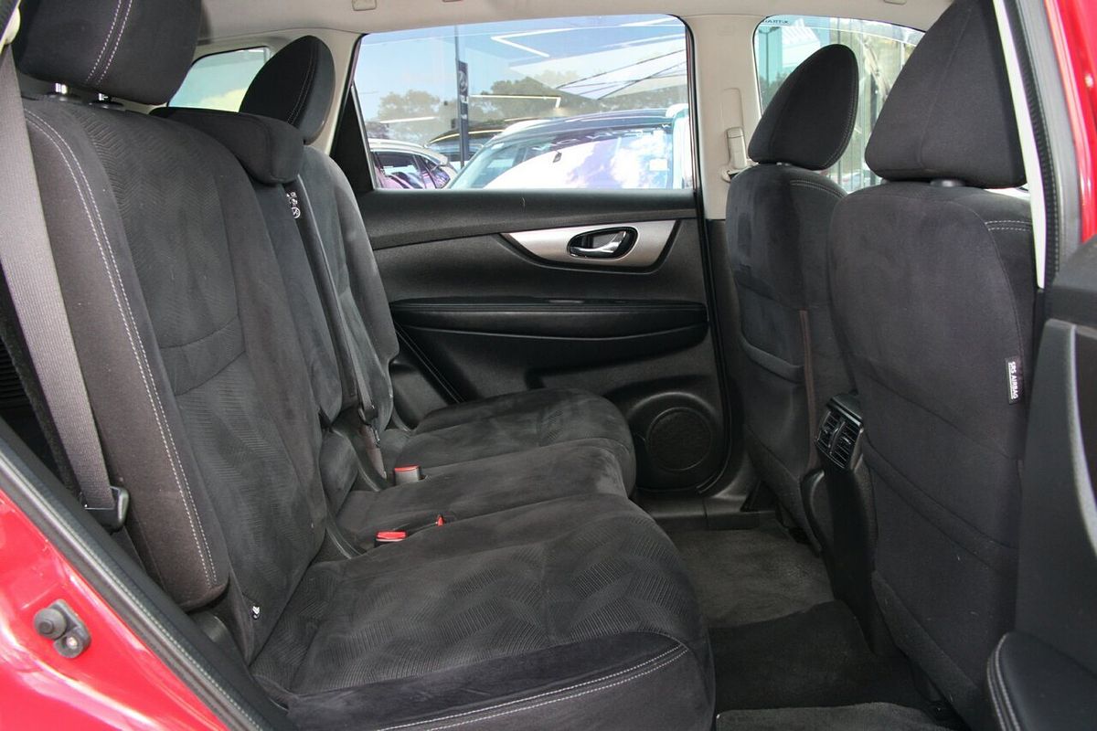 2014 Nissan X-TRAIL ST T32