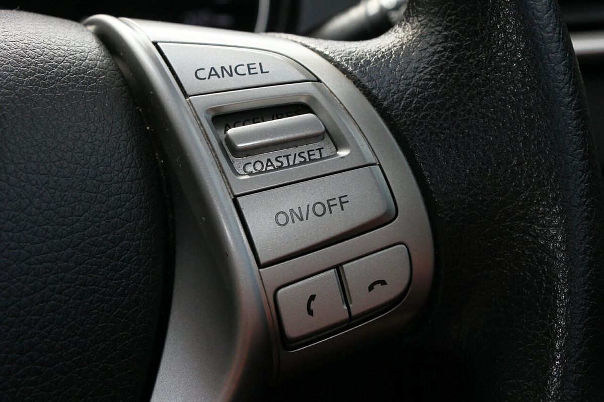 2014 Nissan X-TRAIL ST T32