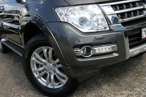 2017 Mitsubishi Pajero GLS NX